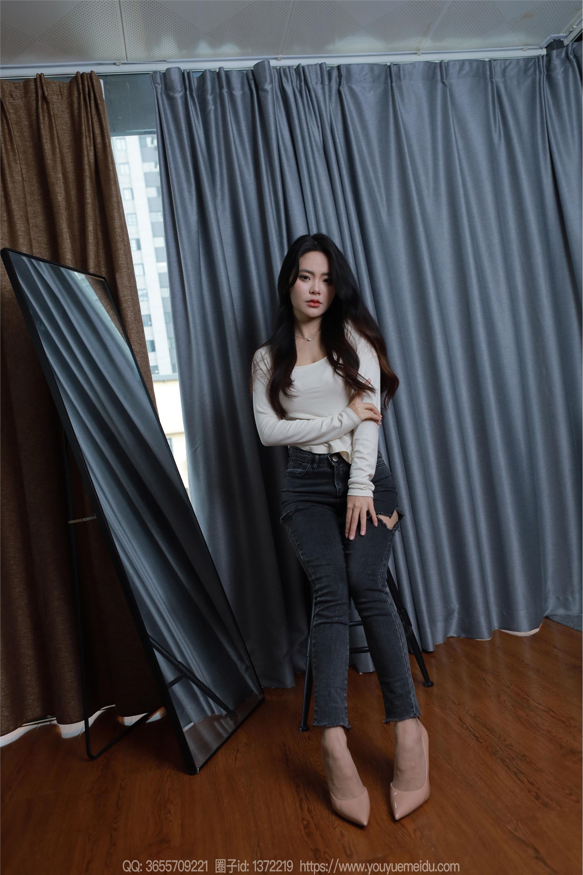 IESS异思趣向  2024.03.18 丝享家 1692 兔兔《牛仔裤里丝》